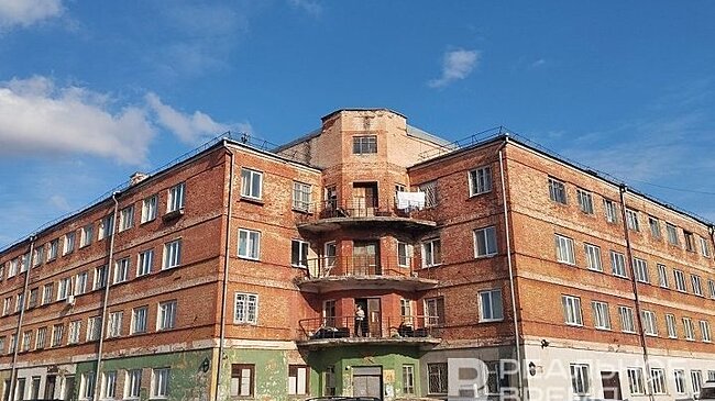 Памятники конструктивизма, ампира и аварийности