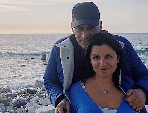 Маргарита Симоньян поделилась забавным видео 7-месячной дочери