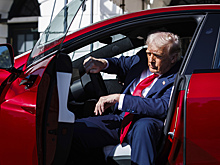 Трамп утвердил 25-процентные пошлины на ввоз автомобилей