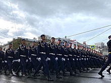 Рязанцы встретили десантников с парада Победы в Москве