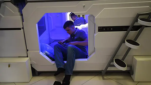 Туристам предложили поспать на вокзале по цене номера в Москве