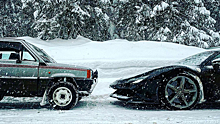 Видео: 48-сильный Fiat против 1000-сильного Ferrari в снежном дрэге