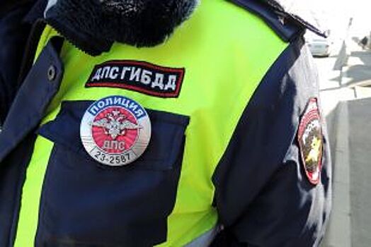 В Сочи в ДТП пострадали двое полицейских