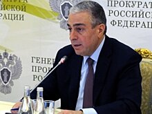 На Украине происходит правовое одичание, считает судья КС России