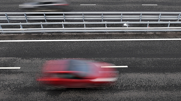 Юрист объяснил, когда штрафуют за пересечение прерывистой разметки