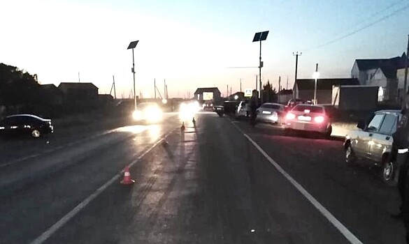 Под Астраханью 6‑летний мальчик попал под машину