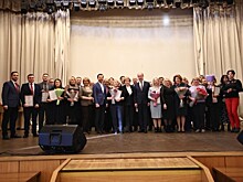 Непростой, но необходимый труд. Лучших специалистов сферы ЖКХ наградили в префектуре