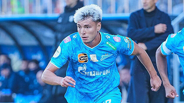 Андрей Мостовой о слухах про конфликты в «Зените»: «Неправда, Семак после «Спартака» даже не говорил с нами. В СМИ много лжи, поэтому футболисты и становятся закрытыми»