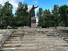 Площадку памятника Кузьме Минину в Нижнем Новгороде отремонтируют к середине августа