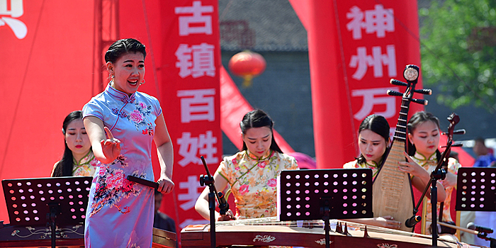 В провинции Хэнань проходит конкурс народных пьес и эстрадных произведений