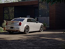 Chrysler представил прощальную версию 300C с 6,4-литровым V8 мощностью 485 л.с.