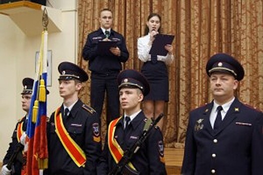 Урок мужества прошел в Юридическом колледже