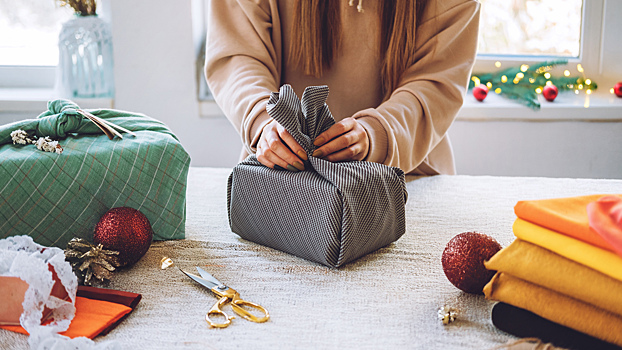 Фурошики, крафт, интерьерная корзинка: во что упаковать подарок