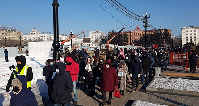 В Хабаровске начались задержания митингующих