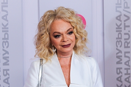 Лариса Долина не собирается отменять свои концерты