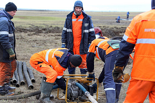 В Норильск для ликвидации ЧС прибыли спасатели арктического отряда