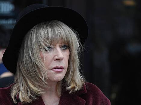 «Законопослушный российский гражданин». В Кремле высказались о приезде Пугачевой, критиковавшей СВО