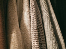 Продлить жизнь и сохранить красоту: советы по уходу за вещами из кашемира