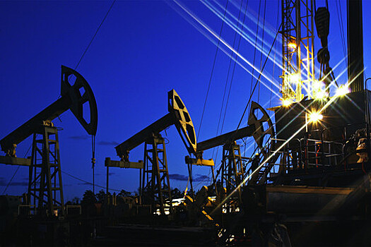Bloomberg: ЕС может отсрочить запрет импорта нефти из России для Венгрии, Чехии и Словакии