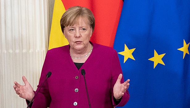Меркель: Европа должна стать самостоятельнее, в том числе в военной сфере
