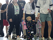 США решили принимать в качестве беженцев представителей белой расы