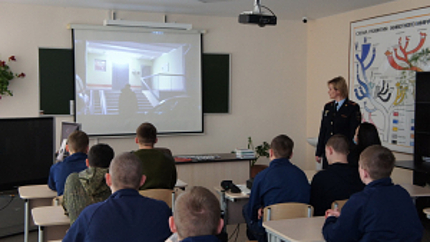 В рамках межведомственной операции «Дети России - 2021» полицейские Татарстана встретились с воспитанниками Раифского спецучилища