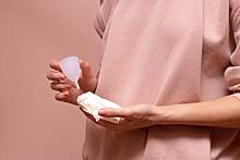 Безопасны ли менструальные чаши: мнение гинеколога