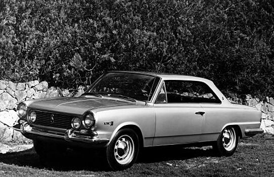 Какая неизвестная модель Renault была у Фиделя Кастро и Леонида Ильича Брежнева?