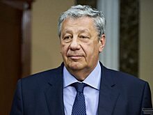 Аркадий Чернецкий стал почётным гражданином Свердловской области