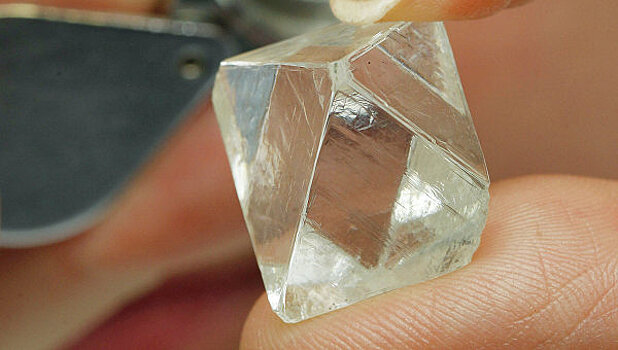 В Якутии нашли алмаз весом 105,6 карата