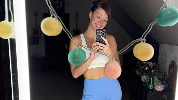 Полина Диброва показала трогательные праздничные кадры с Романом Товстиком