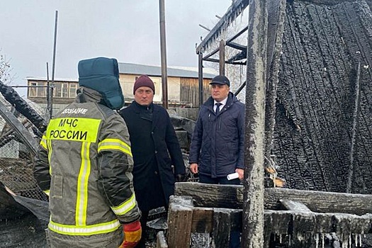 В Сургуте пожар в дачном доме унес жизни семи человек