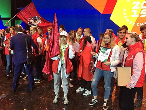 Лучшей в «Окраске автомобиля» Финала WorldSkills Russia — 2019 стала десятиклассница школы № 870