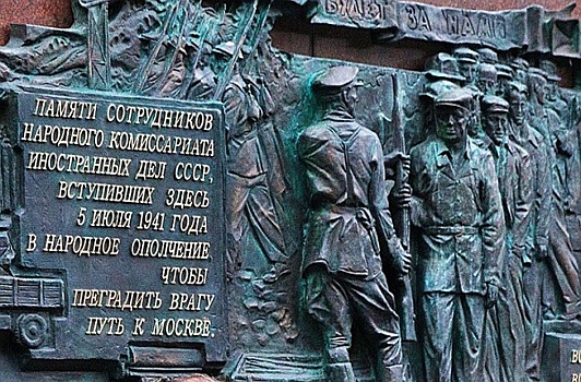 Военные подвиги и знаковые решения: 12 героических поступков российских дипломатов