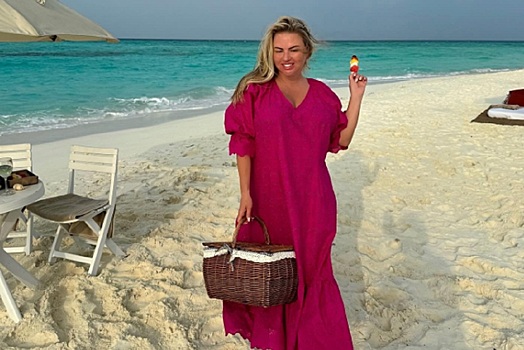 Полностью частично ответы на вопросы. Частично ответь. Отношение горького к революции. Отношенрр горького к революции. Цель на тему сколиоз.