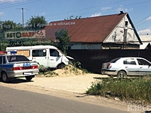 В Курске столкнулись «Рено» и «Газель»