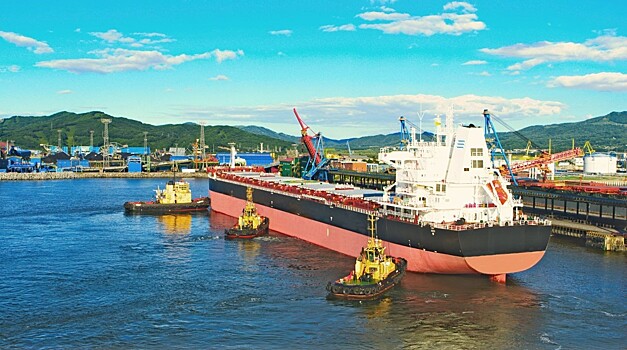 Полувековой юбилей и заслуженные награды: итоги 2024 подвели в «Восточном Порту»