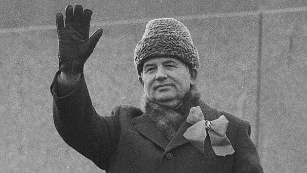 «Не мумия, а живой человек». Как Горбачев общался с советскими людьми