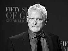 Умер режиссер фильмов из трилогии «Пятьдесят оттенков серого» Джеймс Фоули