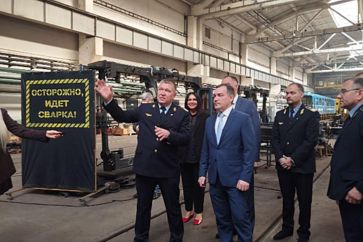 Максим Кудрявцев оценил новый электропоезд для новосибирского метро