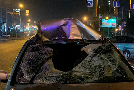 Водитель электросамоката погиб в ДТП с автомобилем в Новосибирске