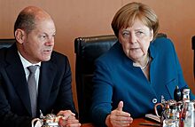 Шольц и Меркель заочно обменялись мнениями о текущей политической ситуации