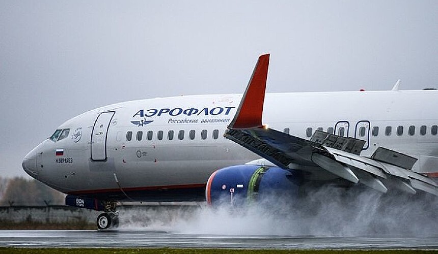 Элитные пассажиры «Аэрофлота» смогут бесплатно провозить багаж по безбагажному тарифу