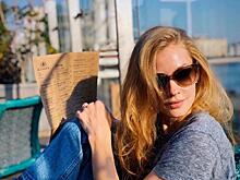 Ходченкова покорила поклонников золотым обтягивающем платьем на кинопремии