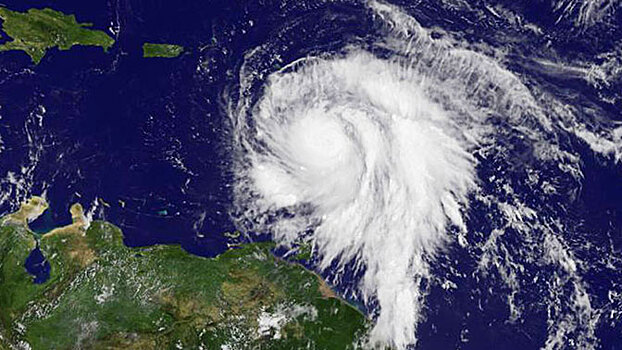 «Мария» стала «исключительно опасным» ураганом