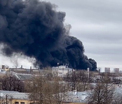 В Екатеринбурге загорелся один из цехов «Уралмашзавода»