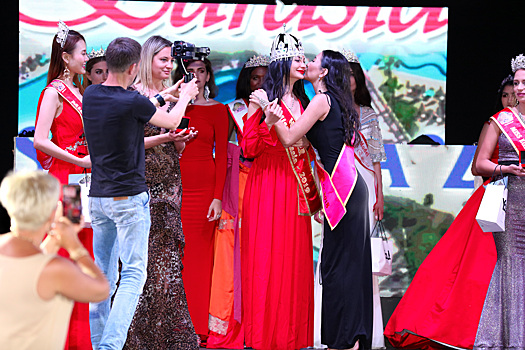 Украинка Анна Костенко выиграла конкурс красоты «Miss Eurasia 2019»