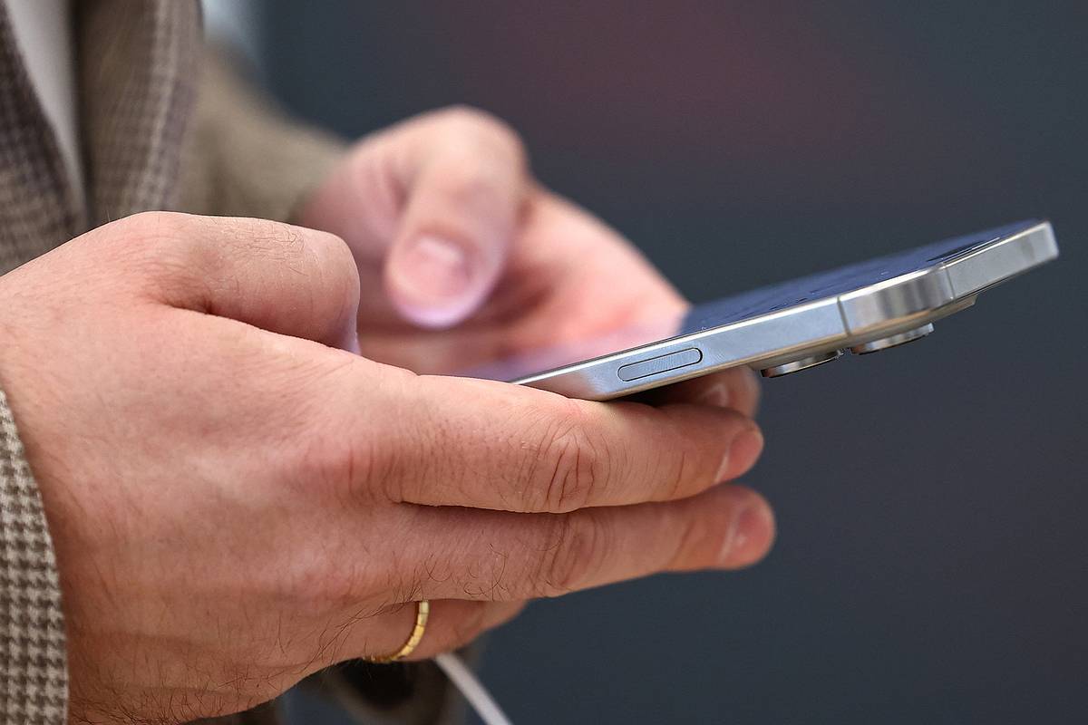 Apple подняла цены в России