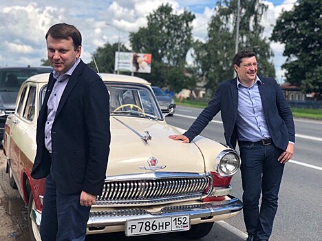 Глеб Никитин и министр экономразвития России прокатились по нижегородским дорогам на Волге