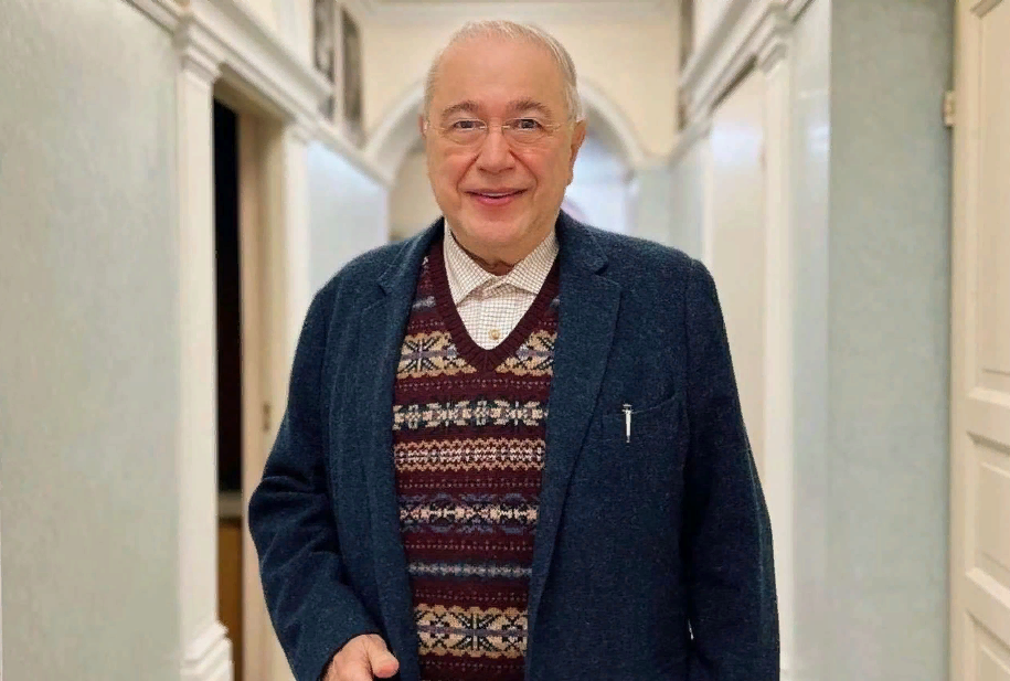 Как посмотреть свой профиль ввк сосстороны. Посмотреть страницу вк со стороны. Импорт контактов в вк по номеру телефона. Как моя страница выглядит для других. Страница вк со стороны.